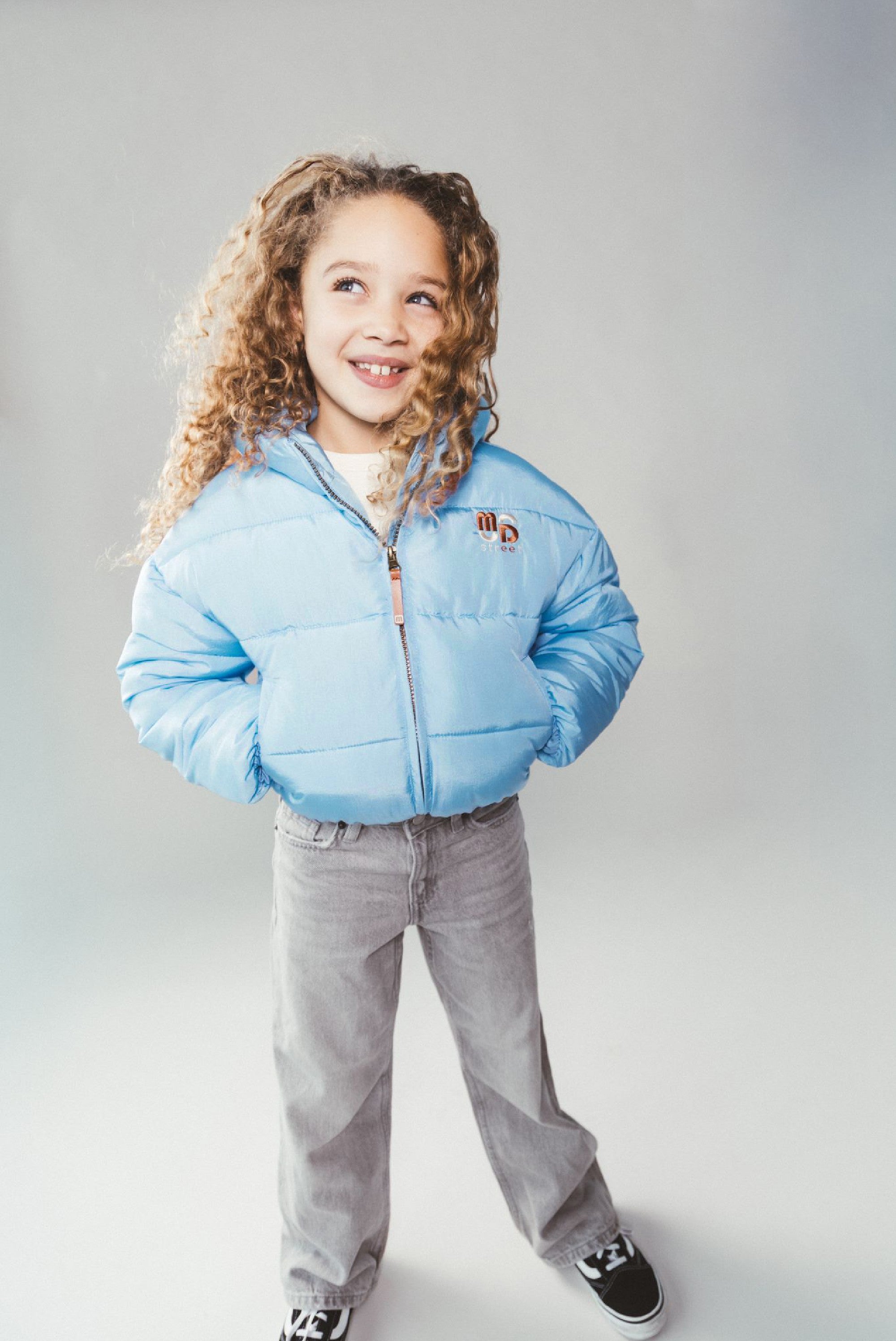 JOYA cropped bomber - Soft Blue